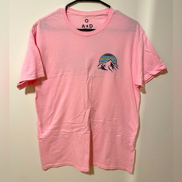 Other - American Outdoors Pink Graphic Men’s T-Shirt M